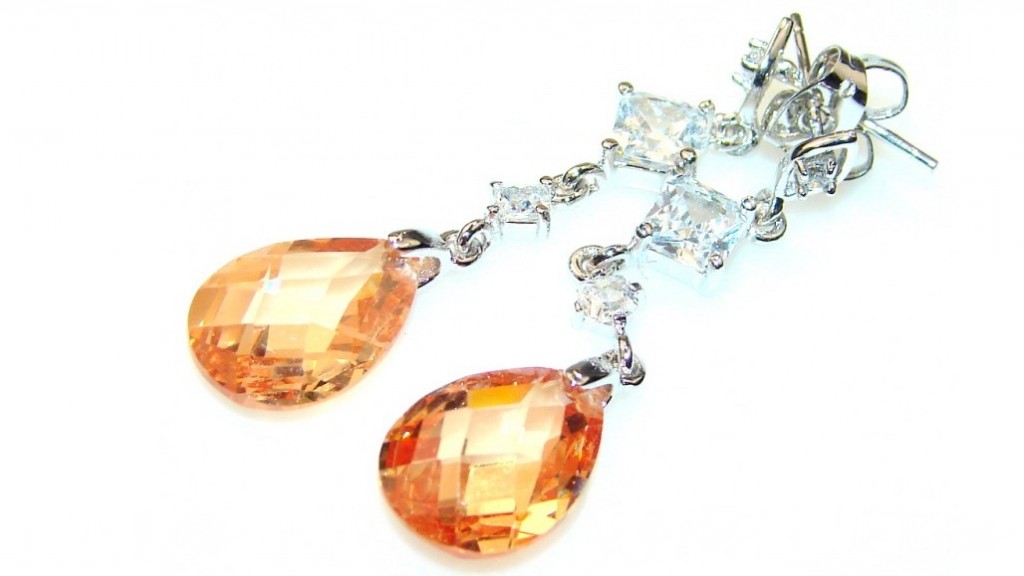 Gift Guide: 5 Easy DIY Jewelry Packaging Ideas For Any Occasion